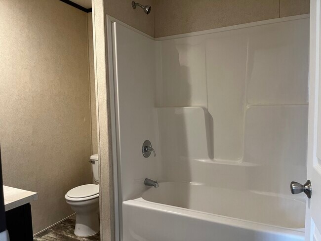 Photo - 359 S Green Meadow St SE