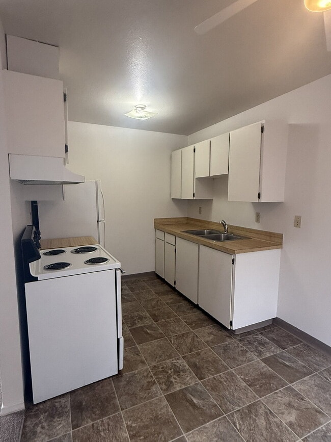 Photo - Cozy 1 Bedroom Apartment- $200 off 1st Mon... Unit 28C
