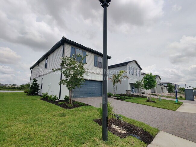 Photo - 6136 Baywood Ct