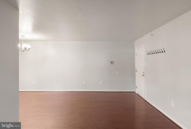 Photo - 203 Star Pointe Ct Unit 1A