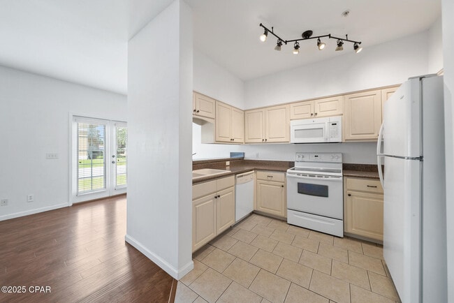 Photo - 1702 Annabellas Dr