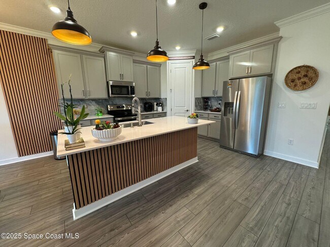 Photo - 724 Veridian Cir NW