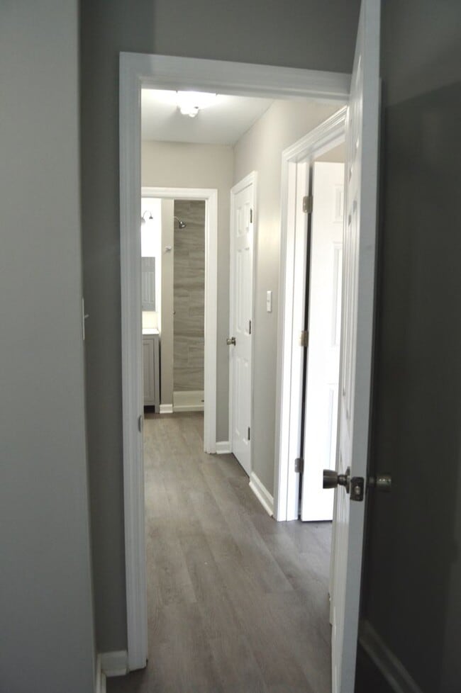 Photo - 911 Woodall Rd SW Unit 911 Woodall Rd SW