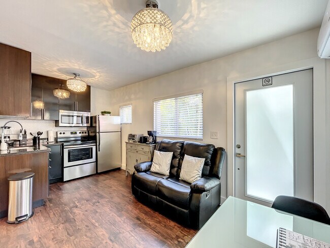 Photo - 2660 SW 36th Ave Unit C
