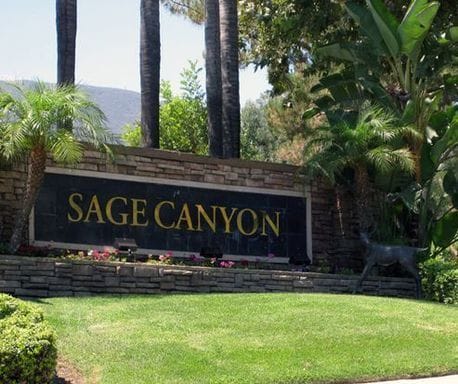 1 Bedroom 1 Bathroom Condo in Corona - 1 Bedroom 1 Bathroom Condo in Corona Unit 204