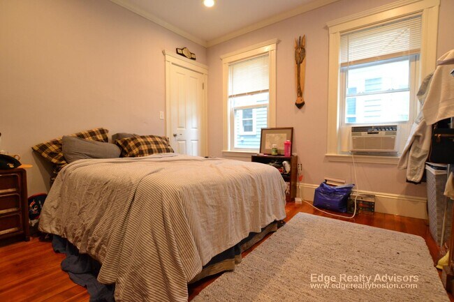 Photo - 58 Tremont St Unit 1
