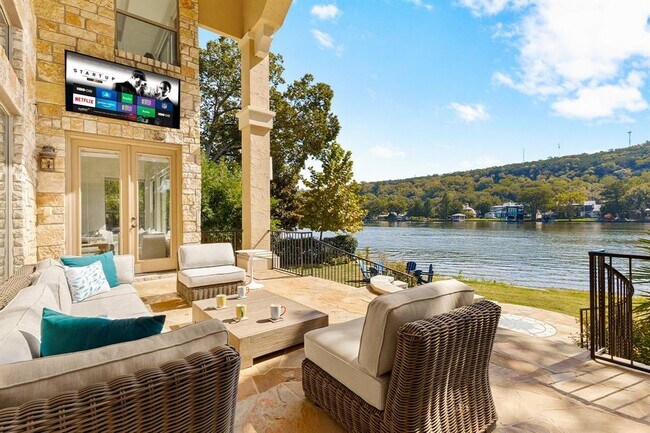 Photo - 3113 Ski Shores Terrace