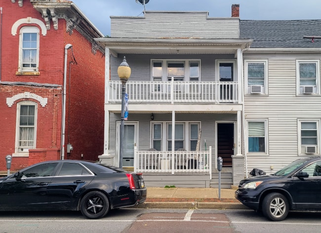 Photo - 191 Queen St