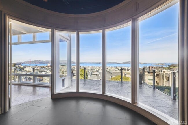 Photo - 2336 Broadway