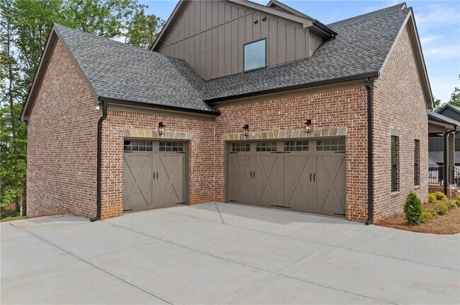 Photo - 6120 Hutchins Dr