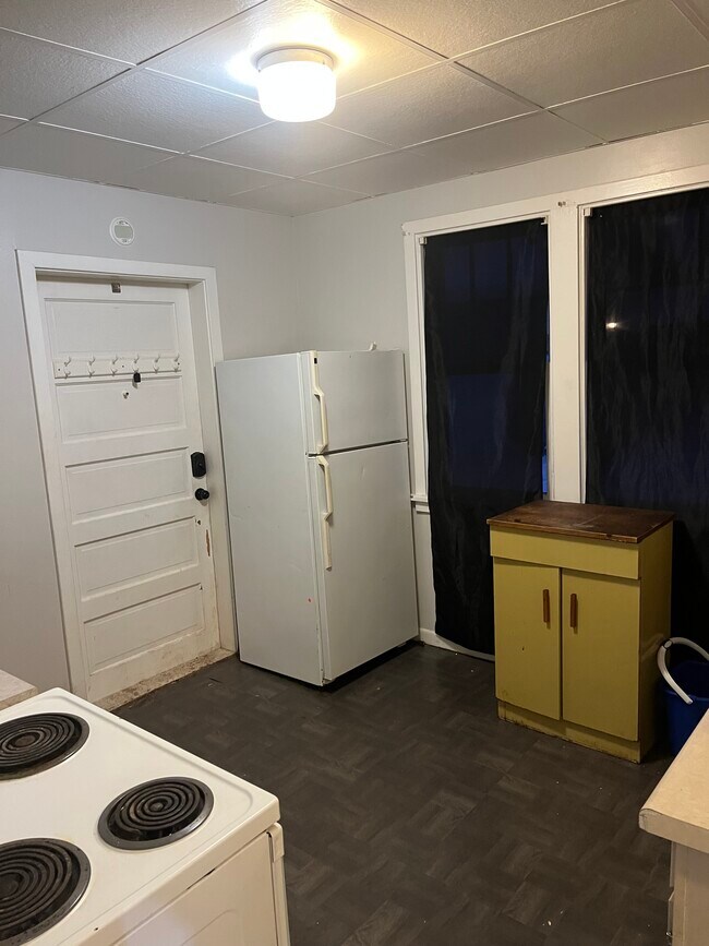 Photo - 801 N 3rd St