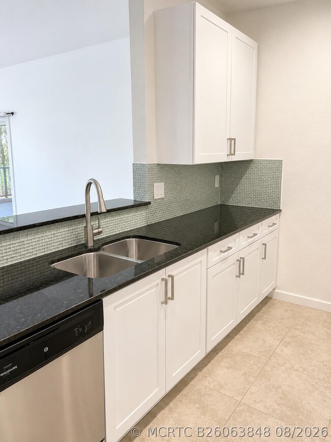 5903 Monterra Club Dr
