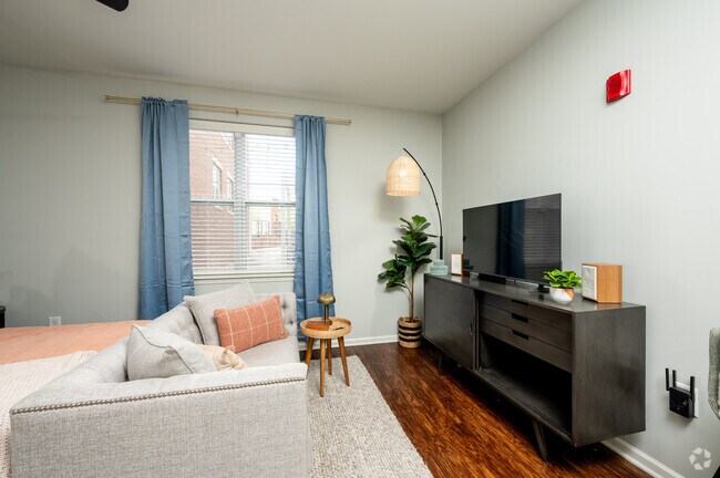 S1A - Studio - 408SF - Living Space