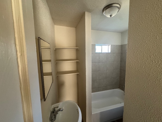 Photo - 300 Delmar Ct Apartamento Unidad 19