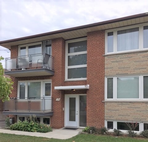 Building Photo - 39 Vanevery St Unit Lower Level