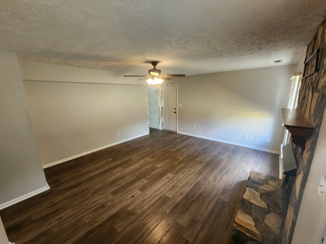 Photo - 6414 Streeter Dr
