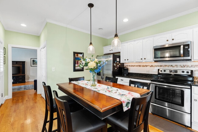 Photo - 46 Yale Ave Unit 46A