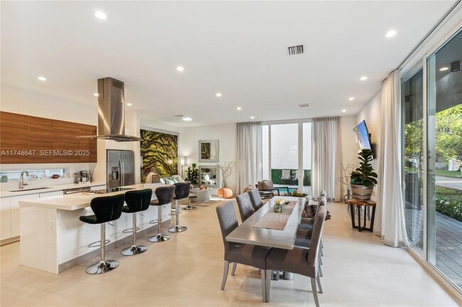 Photo - 3580 SW 23rd St