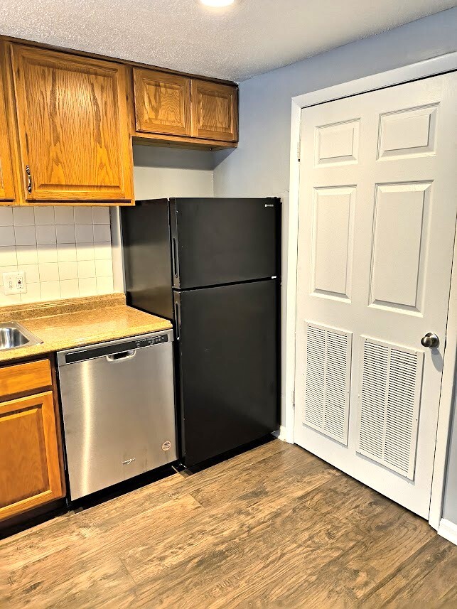 Photo - 1967 Dutch Village Dr Townhome