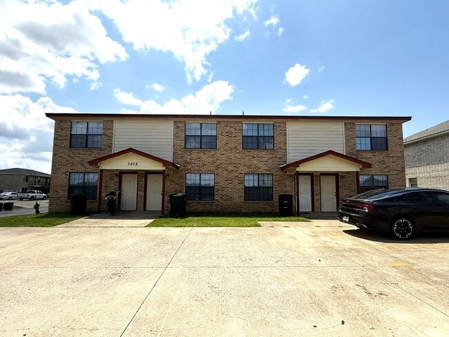 Building Photo - 3408 Zephyr Rd Rental