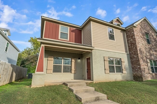 Building Photo - 1348 N Corsica Dr Unit 1348 Corsica-full house