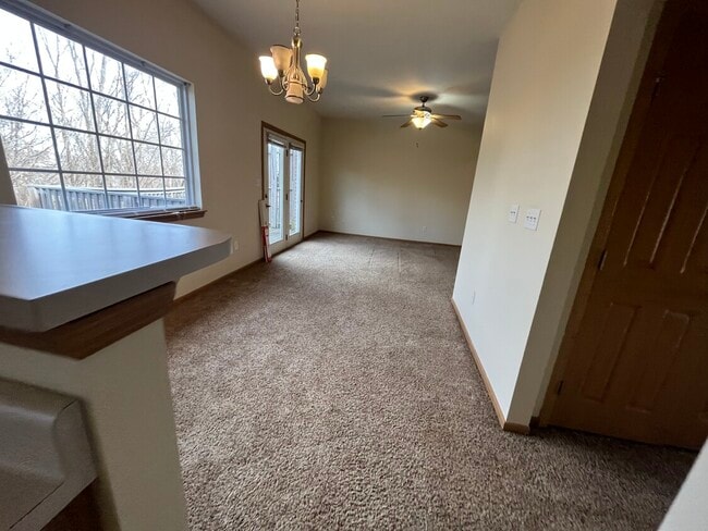 Building Photo - 1511 Park Ave Unit D