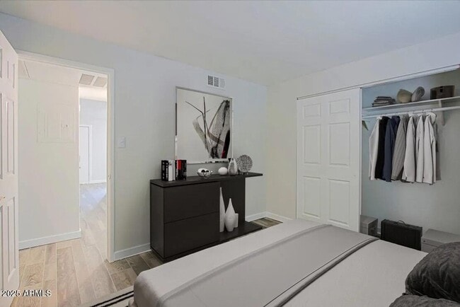 Photo - 1248 S Vineyard Unit 2
