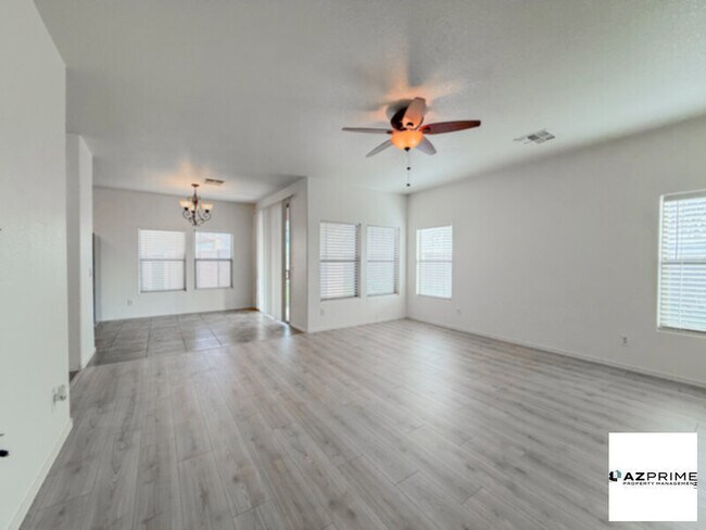 Photo - 7709 S 63rd Dr