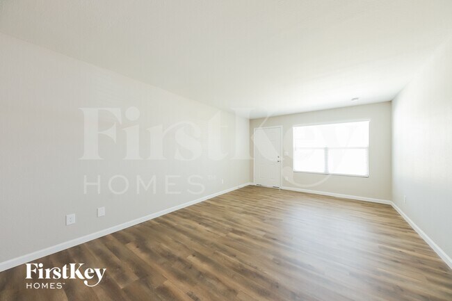 Photo - 1419 W Ross Ave