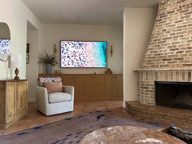 Photo - 606 W Lynn St Unit 3