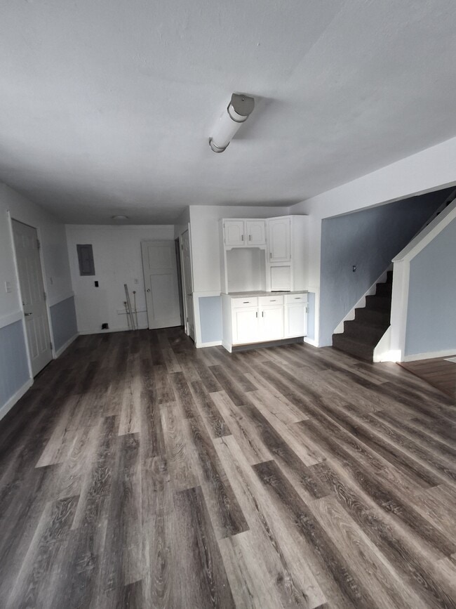 Photo - 833 Indiana Ave