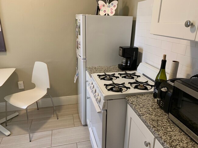 Photo - 15 Worthington St Unit 4