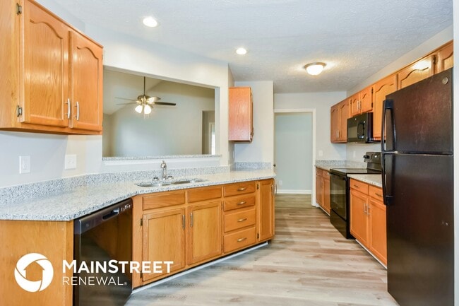 Photo - 206 Nathan Dr