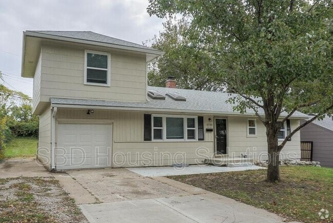 Building Photo - 10700 E 29 St S Rental