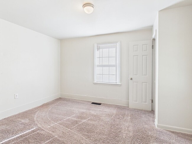 Photo - 119 Railroad St