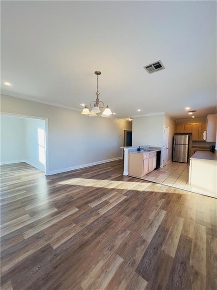 Photo - 5007 Towering Oaks Ave