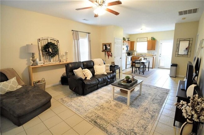Photo - 90 Lee Road 2149