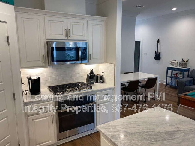 Photo - 1564 Bowstring Dr