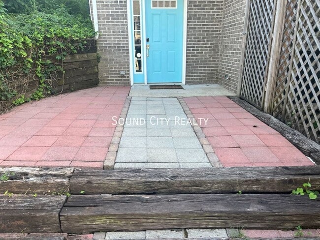 Photo - 1612 Boscobel St