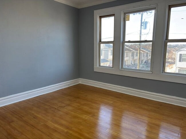 Photo - 702-704 S 19 St. Unidad 2R