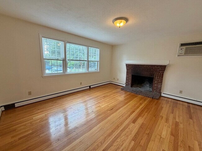 Photo - 18 Dunstan St