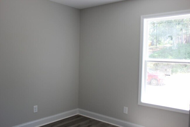 Photo - 183 Lakeview Terrace