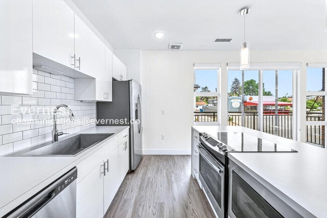 Photo - 3500 S Corona St Unit 206