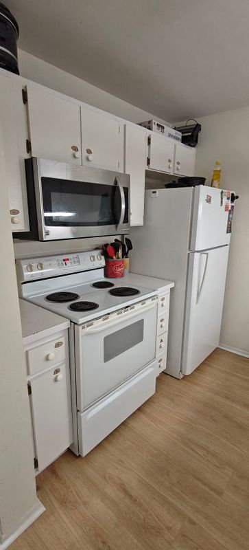 Photo - 4000 SW 23rd St