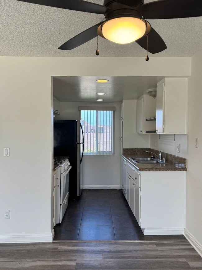 17762 Paseo Cir Unidad D