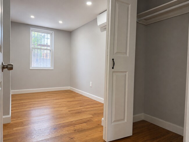 Photo - 75 Woodbine St Unit 1B