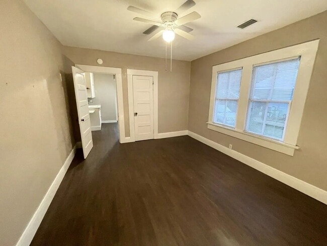 Photo - Affordable 1/1 next to Cascades Park!