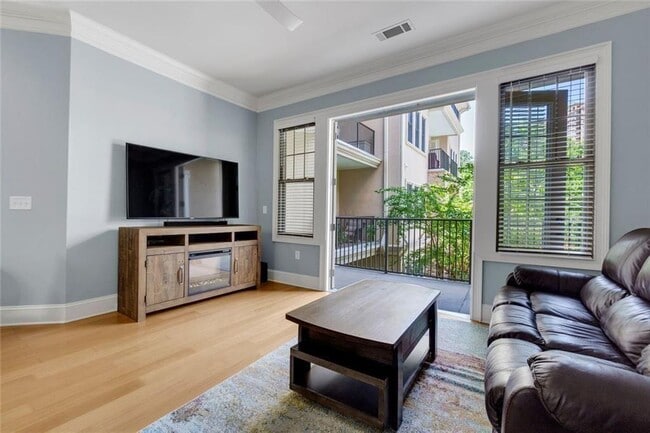 Photo - 3621 Vinings Slope SE Unit 3311