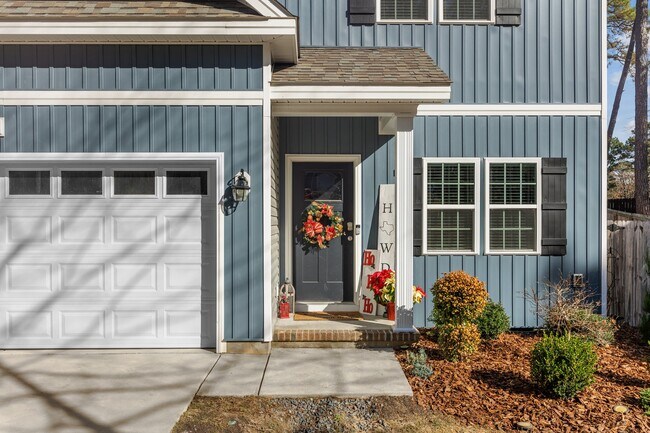 Photo - 10 Lassiter Ln