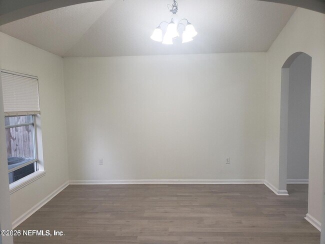 Photo - 2506 Creekfront Dr